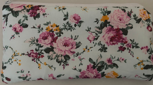 (New) quilted floral pencil cases